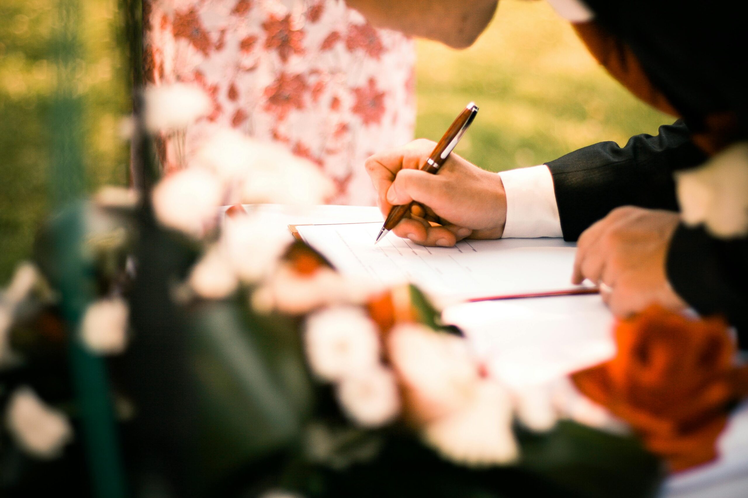 The 2026 International Wedding Checklist: Planning Your Dream Union in Thailand vs. UAE